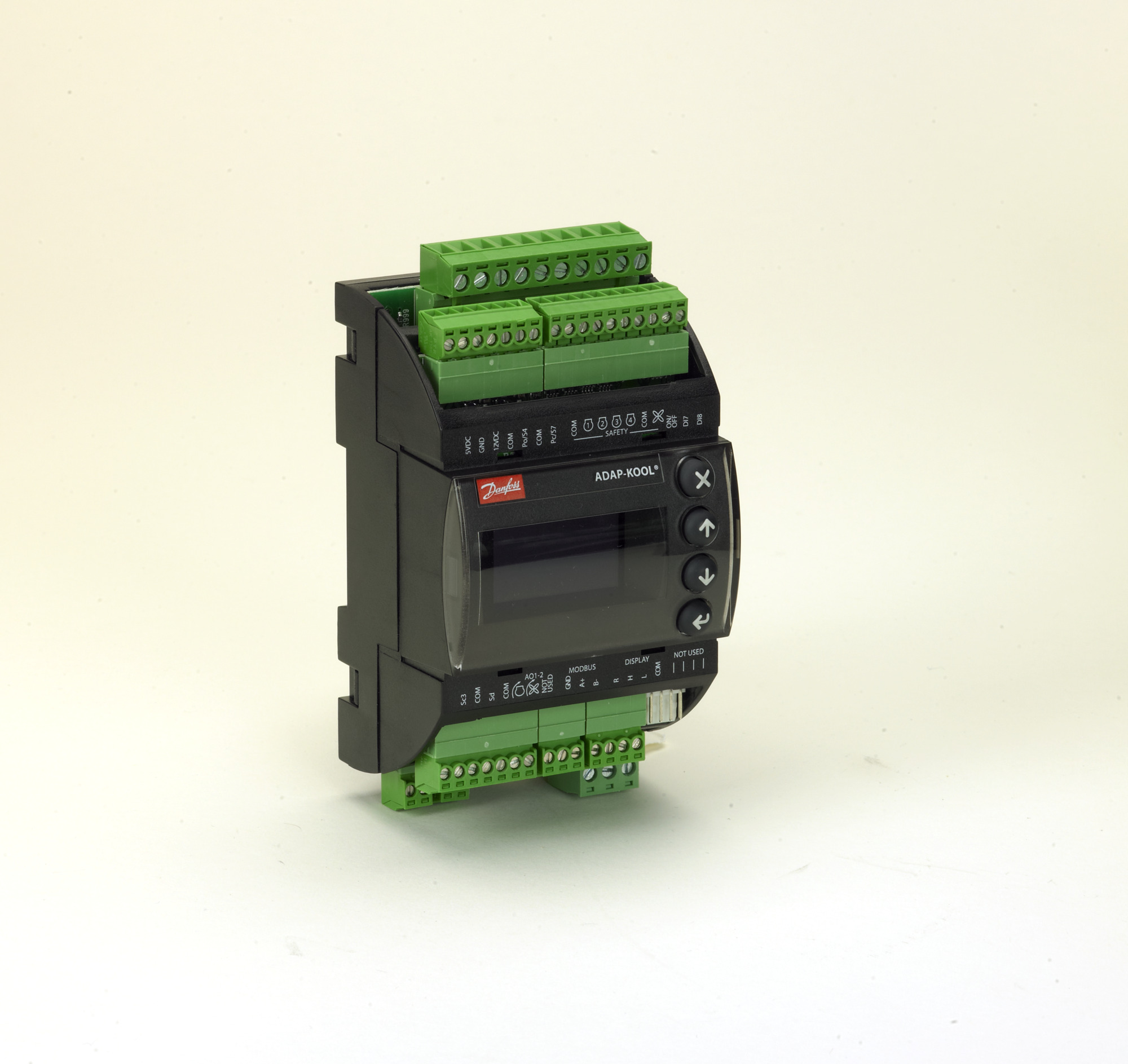 AK-PC 351 Контроллер давл. и темп.