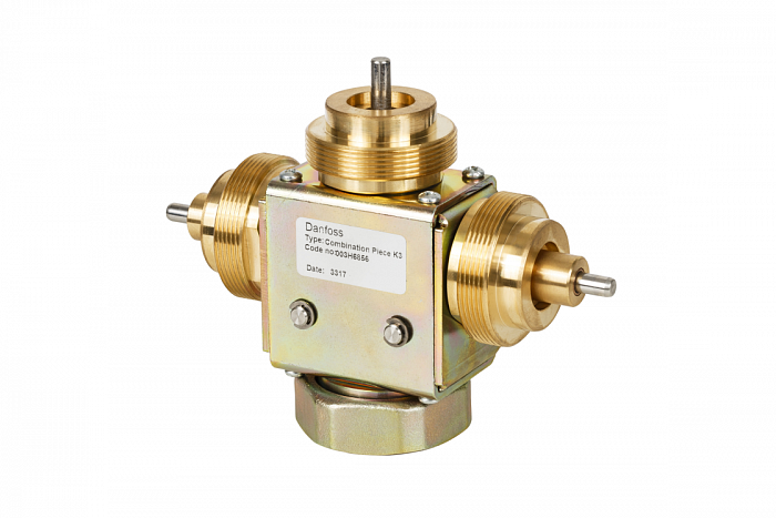 Danfoss 003H6856 — Соединительная деталь К3 для трех AVT, присоединение M45 / 3 x M45